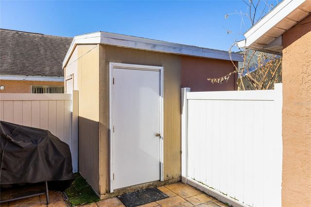 421 HORIZON DRIVE, Winter Springs, FL 32708