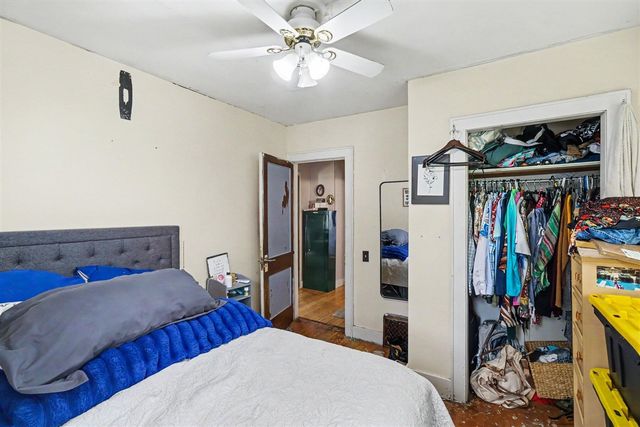 2034 Royce Avenue, Kalamazoo, MI 49001