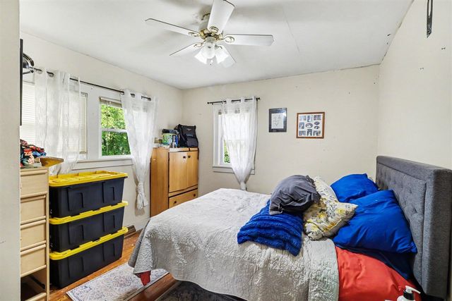 2034 Royce Avenue, Kalamazoo, MI 49001
