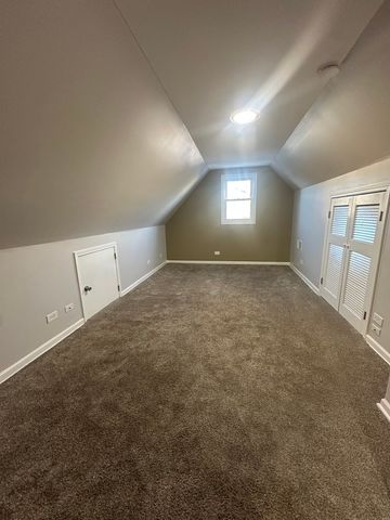 3251 W Berteau Avenue 2, Chicago, IL 60618