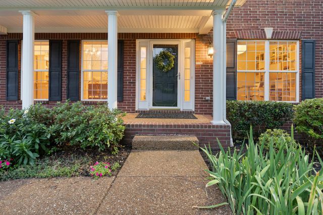 3107 Thornberry Cir, Spring Hill, TN 37174