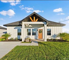 3974 Caserio Street, Edinburg, TX 78542