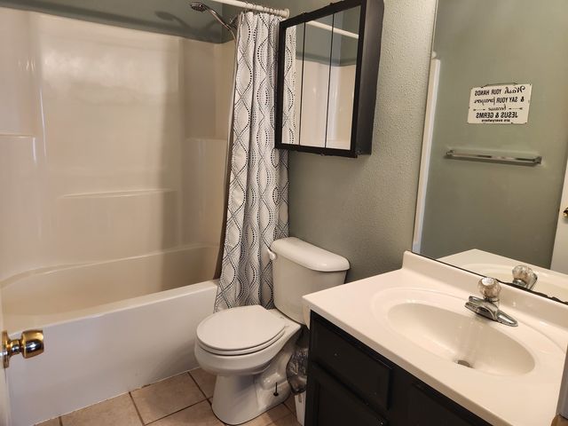 1508 Hawkeye Court, Carterville, IL 62918