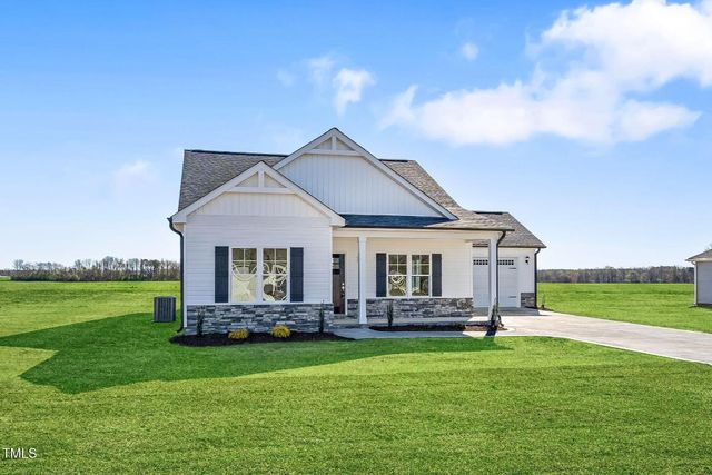 102 Dunbar Hill Drive, Fremont, NC 27830