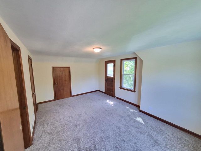 915 N Fremont Street, Janesville, WI 53545