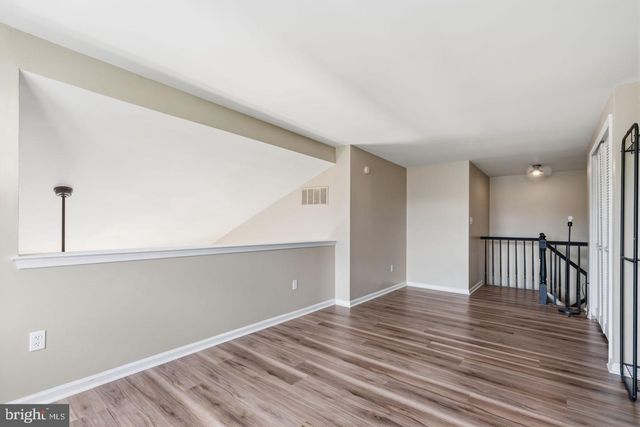 2104 BROOKHAVEN DR, Yardley, PA 19067