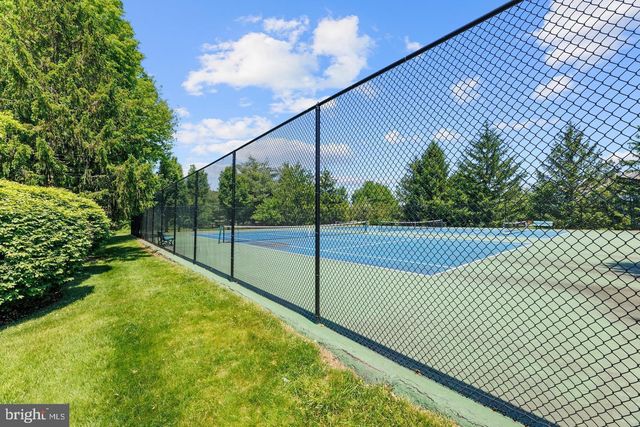 2104 BROOKHAVEN DR, Yardley, PA 19067