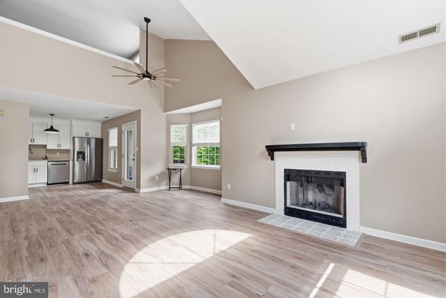 2104 BROOKHAVEN DR, Yardley, PA 19067