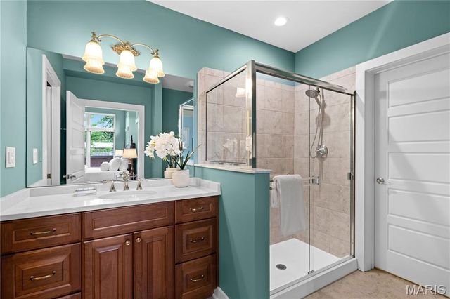 6615 Alamo Avenue 1C, Clayton, MO 63105