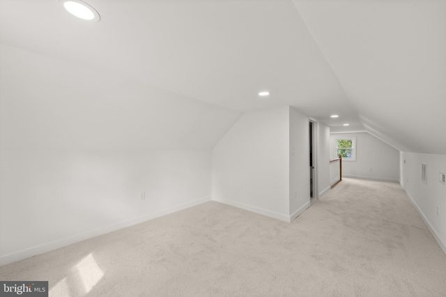 210 4TH AVE, Baltimore, MD 21227