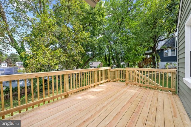 210 4TH AVE, Baltimore, MD 21227