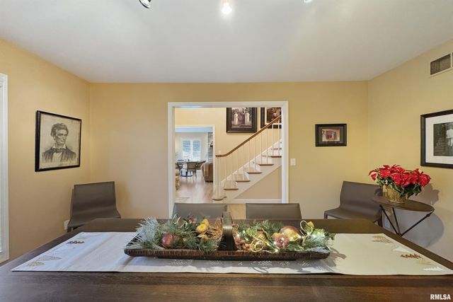 1102 TOTTENHAM Court, Washington, IL 61571