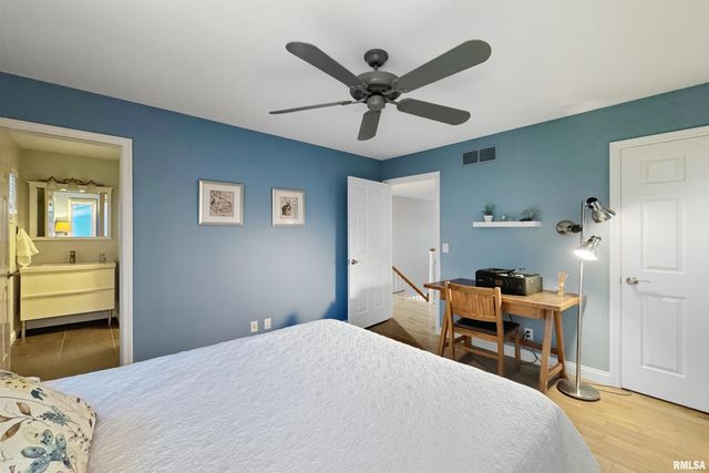 1102 TOTTENHAM Court, Washington, IL 61571