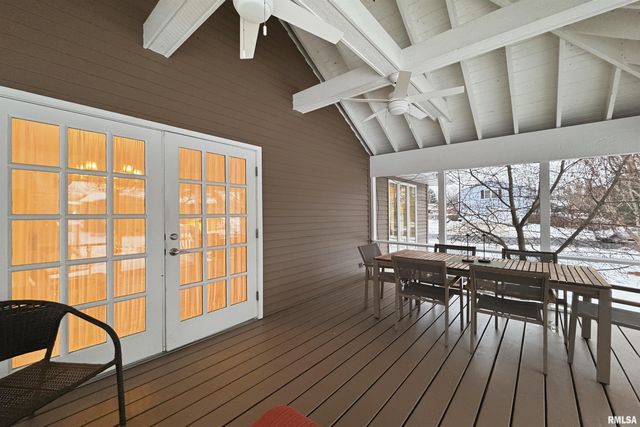 1102 TOTTENHAM Court, Washington, IL 61571