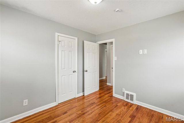 9863 Eastdell Drive, Dellwood, MO 63136