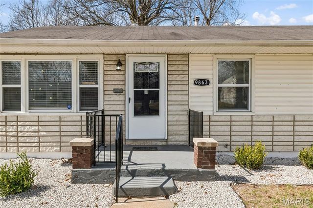 9863 Eastdell Drive, Dellwood, MO 63136