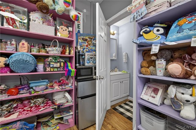 1417 Milton Avenue, Geddes, NY 13209