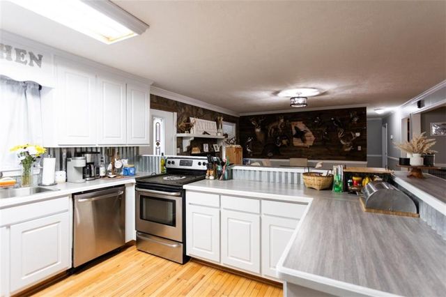 1585 Flat Rock Road, Covington, GA 30014