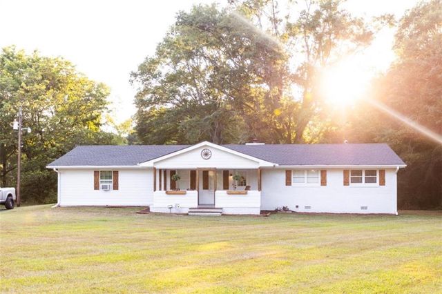 1585 Flat Rock Road, Covington, GA 30014