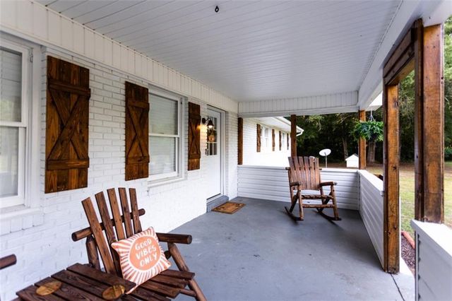 1585 Flat Rock Road, Covington, GA 30014