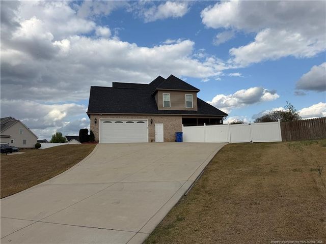 115 Dairy Court, Raeford, NC 28376