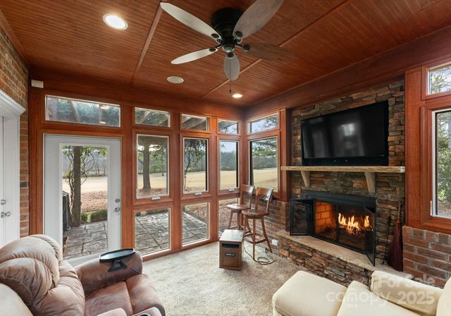 18504 Carnegie Overlook Boulevard, Davidson, NC 28036