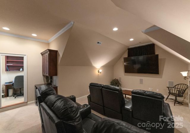 18504 Carnegie Overlook Boulevard, Davidson, NC 28036