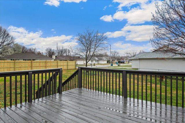 3234 S Christy Place, Springfield, MO 65807