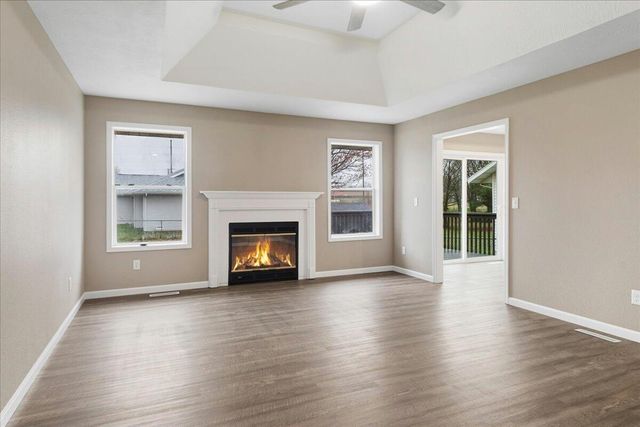 3234 S Christy Place, Springfield, MO 65807