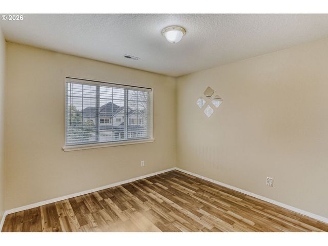 17022 Nw TUCSON St, Beaverton, OR 97006