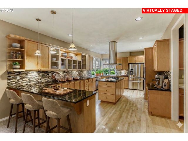 17022 Nw TUCSON St, Beaverton, OR 97006