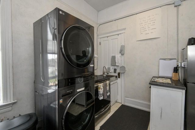 406 S 3rd STREET, Watertown, WI 53094