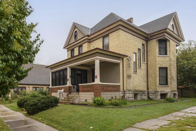 406 S 3rd STREET, Watertown, WI 53094