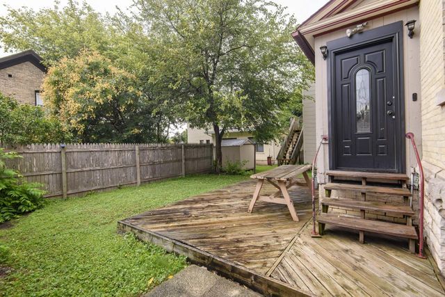 406 S 3rd STREET, Watertown, WI 53094