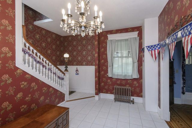 406 S 3rd STREET, Watertown, WI 53094