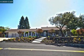 56 Bates Blvd, Orinda, CA 94563
