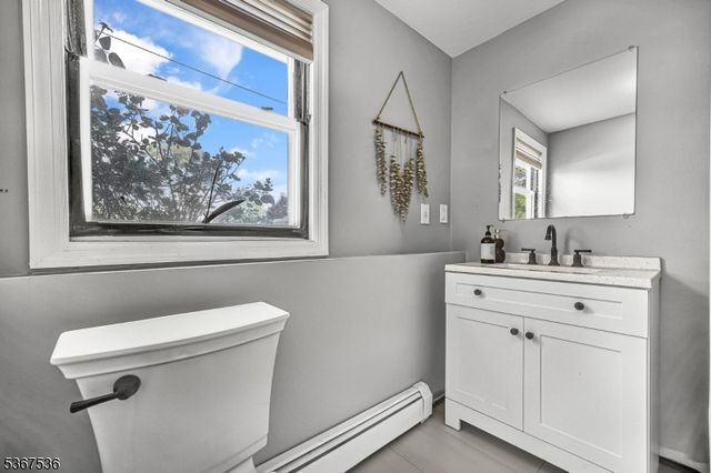 416 Magnolia Ave, Pompton Lakes Boro, NJ 07442