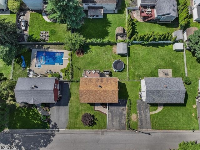 416 Magnolia Ave, Pompton Lakes Boro, NJ 07442