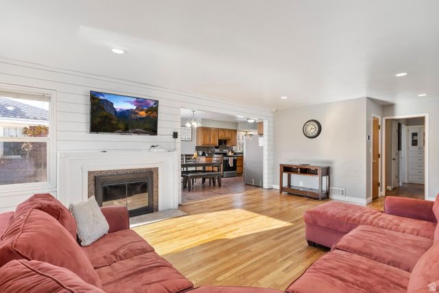 5185 S 2100 W, Roy, UT 84067