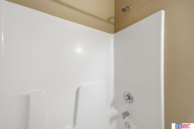 3132 King Ridge Boulevard, Lincoln, NE 68504