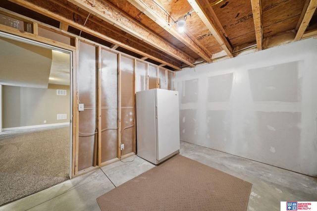 3132 King Ridge Boulevard, Lincoln, NE 68504