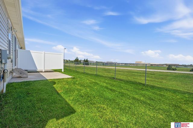 3132 King Ridge Boulevard, Lincoln, NE 68504