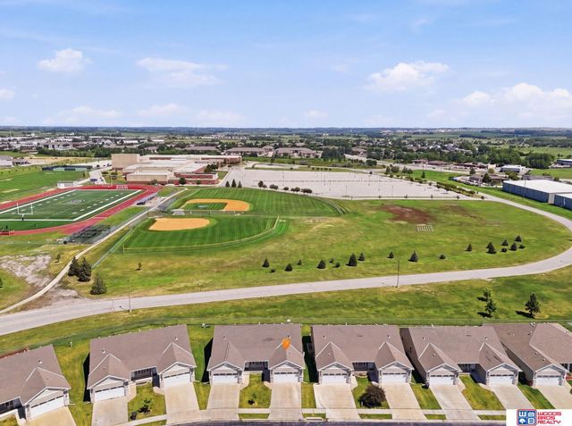 3132 King Ridge Boulevard, Lincoln, NE 68504
