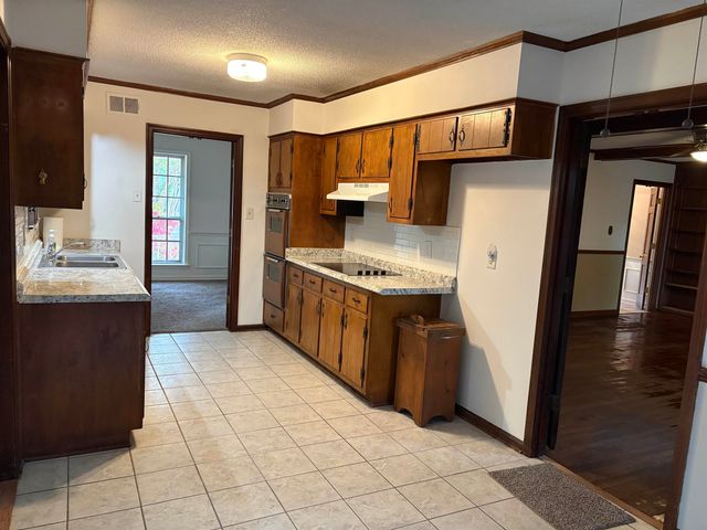 5459 KNIGHT ARNOLD RD, Memphis, TN 38115