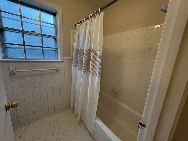 5459 KNIGHT ARNOLD RD, Memphis, TN 38115