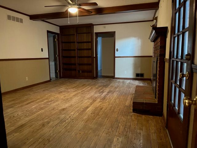 5459 KNIGHT ARNOLD RD, Memphis, TN 38115