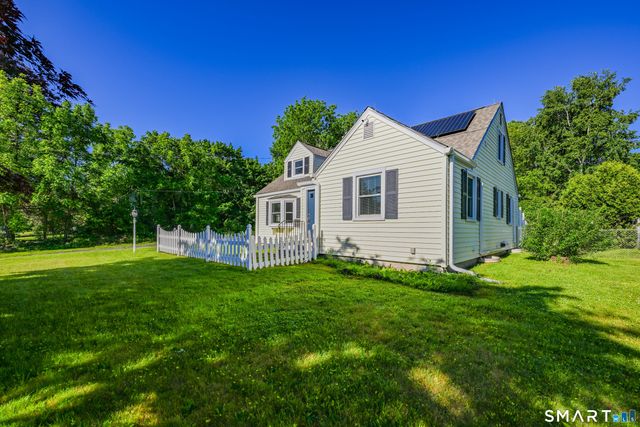 161 Red Stone Hill, Plainville, CT 06062