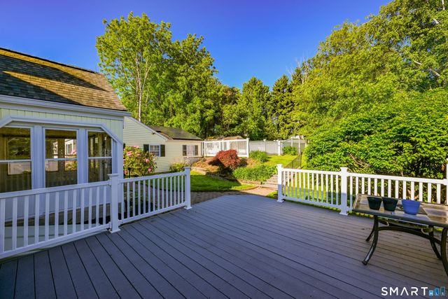 161 Red Stone Hill, Plainville, CT 06062