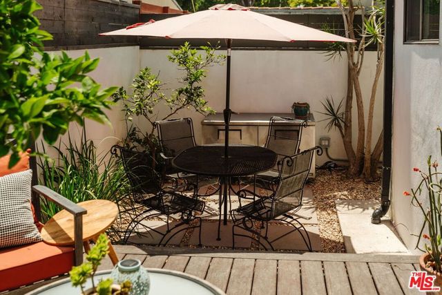 1622 Glyndon Avenue, Venice, CA 90291