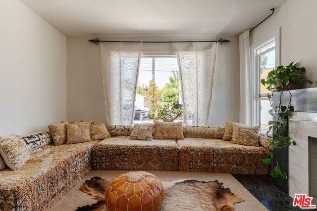 1622 Glyndon Avenue, Venice, CA 90291
